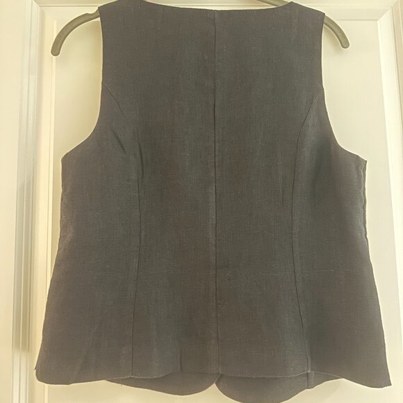 Size 2 J. Crew Scoop-neck linen blend vest in black - Picture 3 of 5